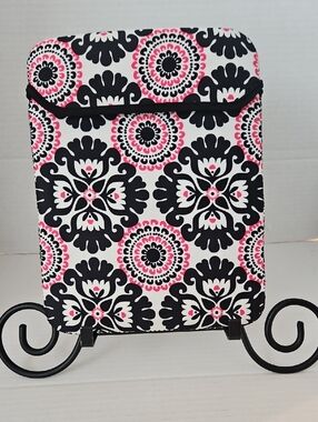 thirty-one Medallion Black, White & Pink Scuba Tote Tablet Ipad Sleeve